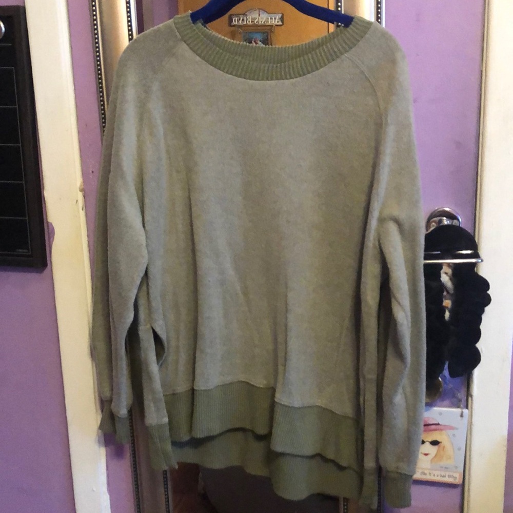 Oversized sweatshirt
